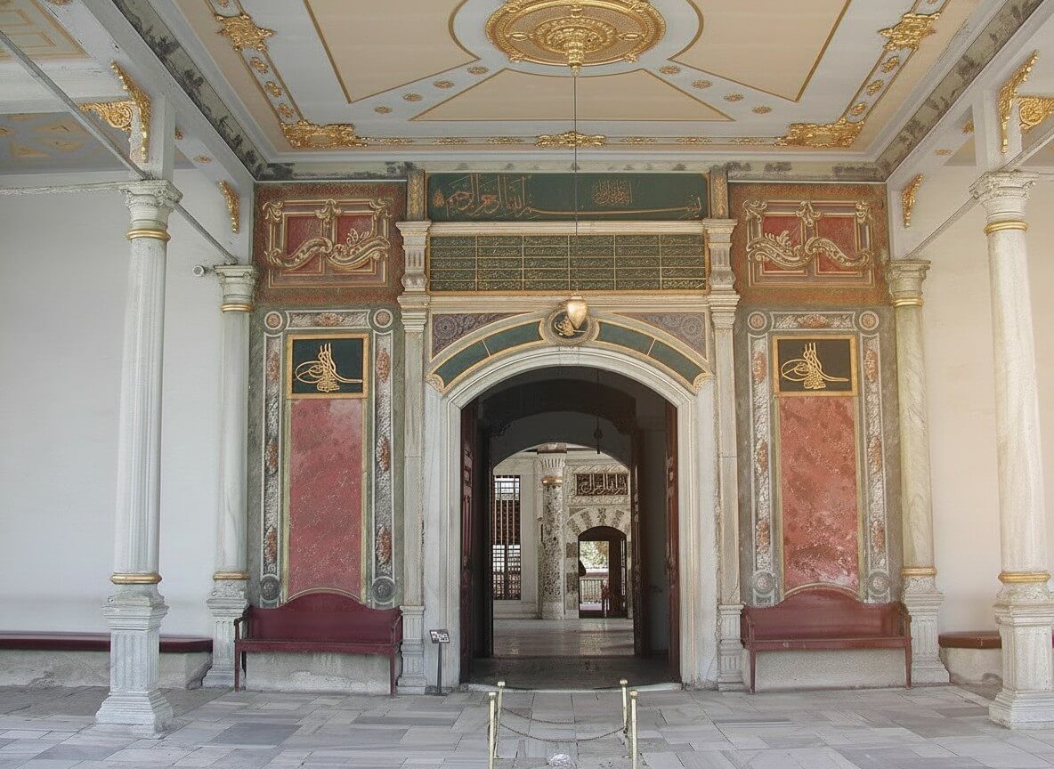 Topkapi Palace Third Courtyard pavilion